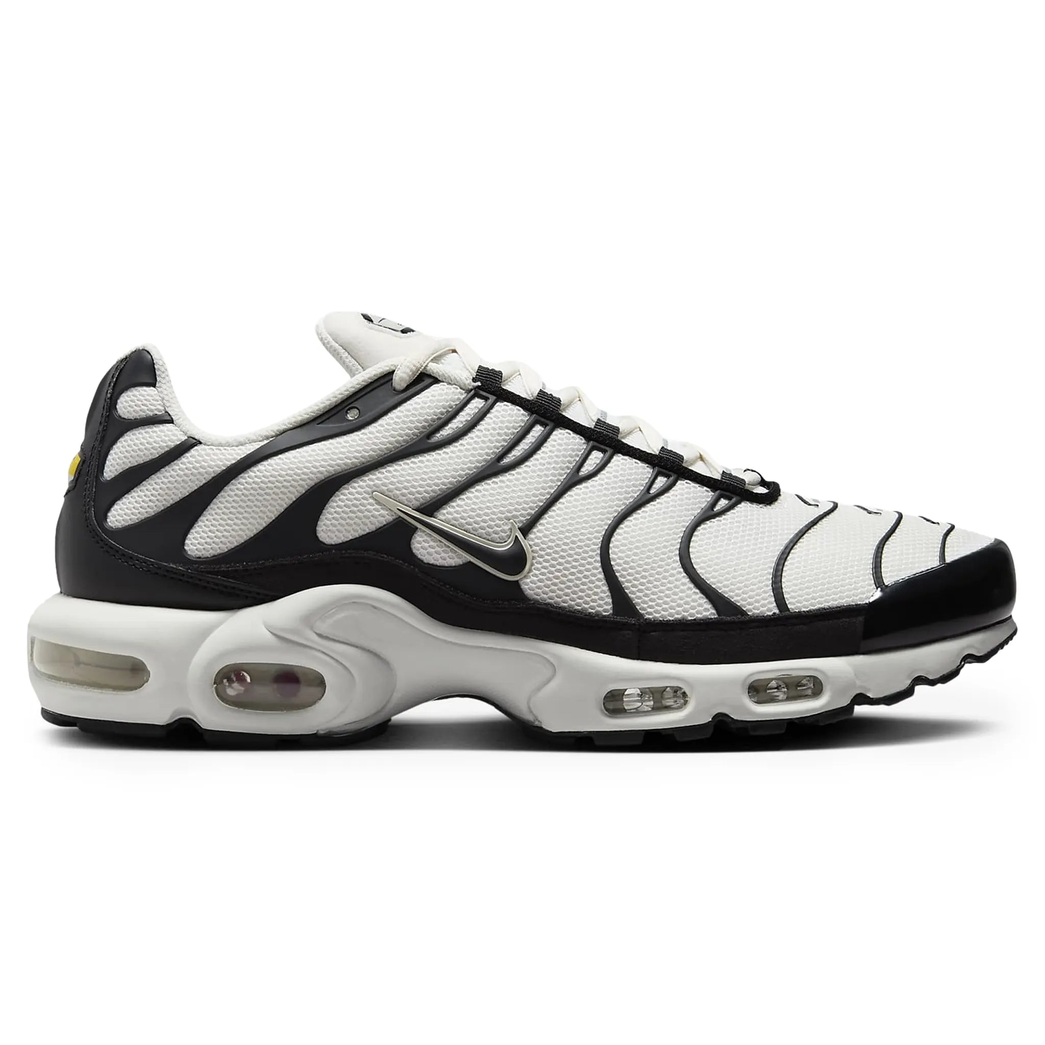 Side view of Nike TN Air Max Plus Panda FV6264-001